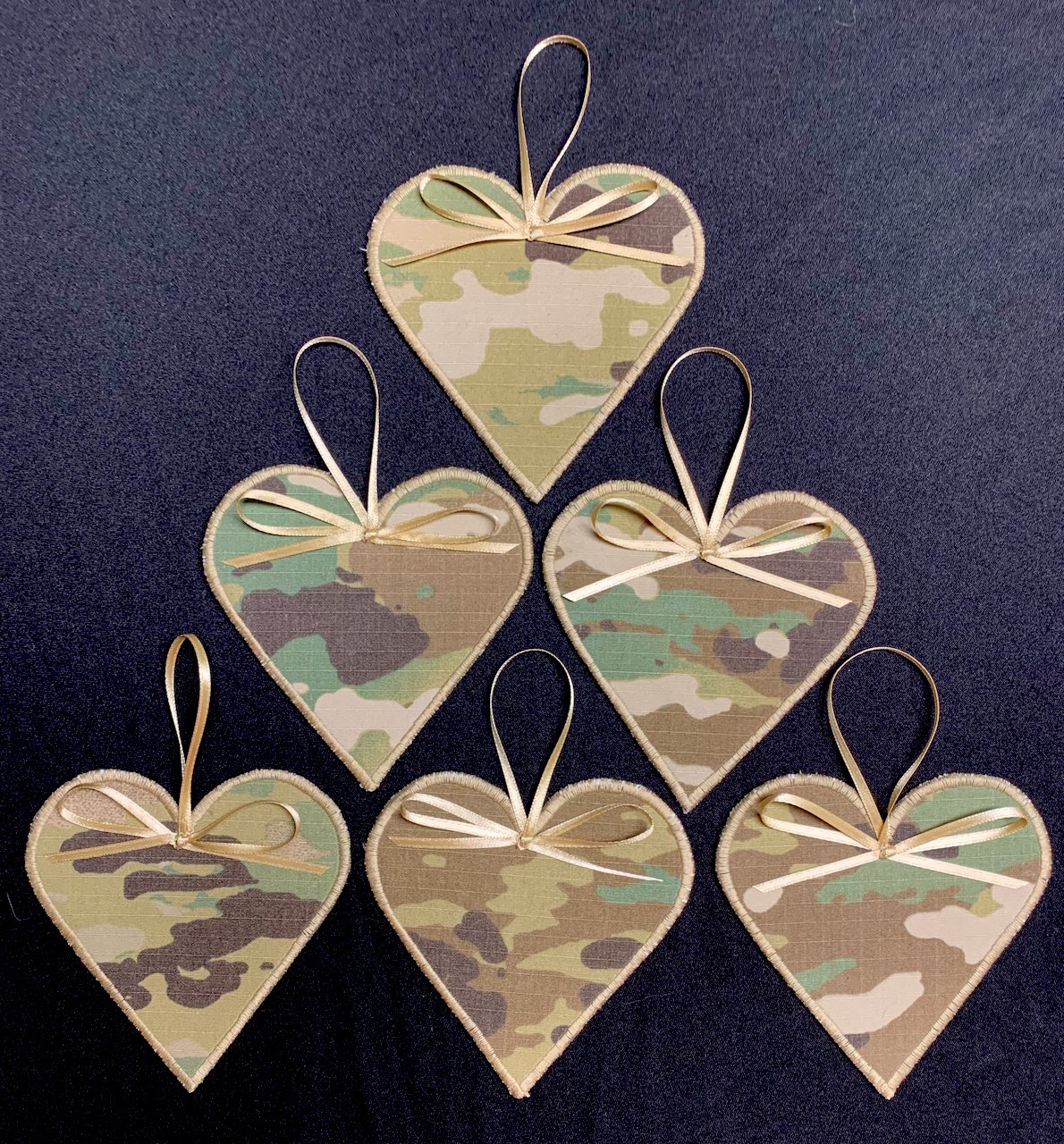 Ornaments%20 %2016%20of%2019.jpeg